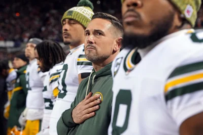 Packers' inability to protect leads down the stretch proves costly in wild-card  loss at Chicago — Japan Today