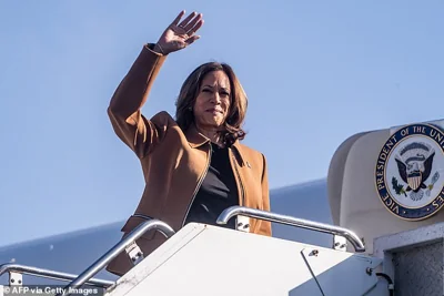 R&R: VP Kamala Harris is on vacation in Hawaii