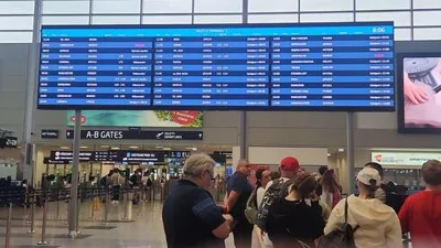 Израильтяне застряли за границей из-за отмены рейсов