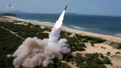 N. Korea fires 2 ballistic missiles; 1 launch possibly fails