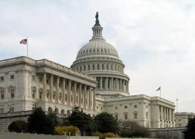 Капитолий — здание Конгресса США. Фото: Википедия