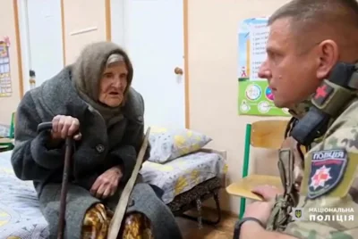 "Там страшне робиться": з Очеретиного від росіян втекла 98-річна жінка