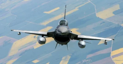 У Данії повідомили, коли винищувачі F-16 прилетять до України