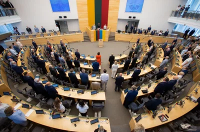Сейм Литвы продлил на год санкции против граждан РФ и Беларуси