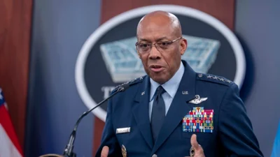 США: Трамп отправил в отставку шестерых генералов и адмиралов