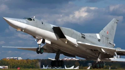 Tu-22M3 strategic bomber crashes in Russia