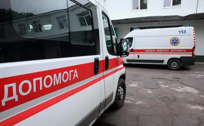 Власти Харькова сообщили о погибшем и раненых после удара по предприятию