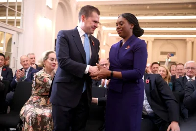 The moment Kemi was elected as Robert Jenrick congratulates her