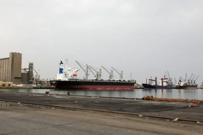 Merchant ships in Hodeidah