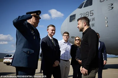 This handout photograph taken by the Ukrainian Presidential press service on September 22, 2024, shows the President of Ukraine Volodymyr Zelensky arriving for his visit at Scranton Army Ammunition Plant in Scranton, Pennsylvania, September 22, 2024.