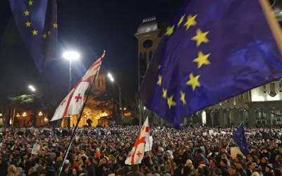 Мітинги у Грузії: протестувальників розганяють водометами