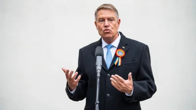 Президент Румынии Клаус Йоханнис объявил об отставке с 12 февраля