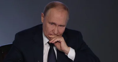 На Путіна потрібно тиснути, щоб він погодився на реальні переговори Німеччини