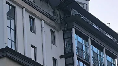 Ударные беспилотники во второй раз за неделю атаковали Москву и Подмосковье, жертв нет — власти. Задеты жилые дома