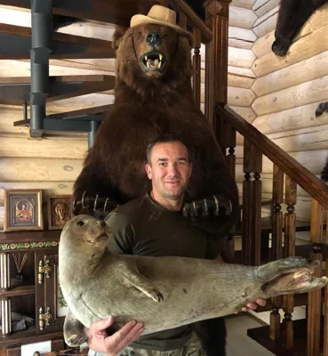 Курского бизнесмена арестовали на восемь суток за попытку организовать митинг подрядчиков, строивших укрепления на границе