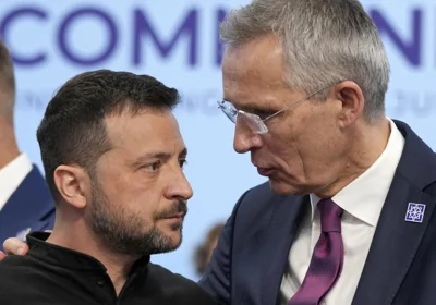 Jens Stoltenberg and  Volodymyr Zelensky