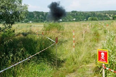 На Харківщині на вибухонебезпечному предметі підірвалися діти, їх госпіталізували