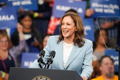 Kamala Harris gaining ground Trump conservative poll