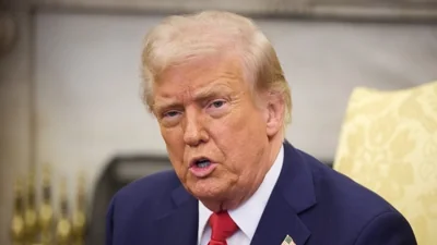 Трамп звинуватив Макрона у неправдивій заяві про його від’їзд із саміту G7
