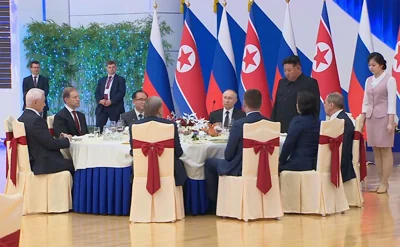 На обеде в Пхеньяне Путина угостили тханом с женьшенем и тыквой