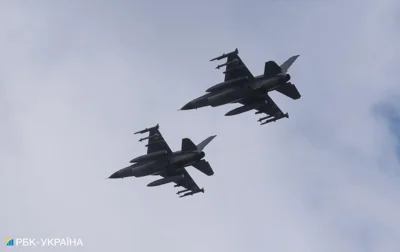 Пилоты F-16 сбили 10 воздушных целей во время массированной атаки РФ, - Зеленский