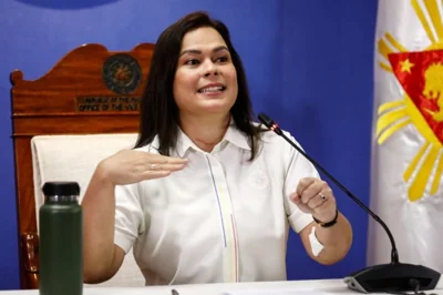 epa11665913 Philippines Vice-President Sara Duterte gestures during a press conference at her office in Mandaluyong City, Metro Manila, Philippines, 18 October 2024. Duterte criticized Philippines President Ferdinand Marcos Jr. and accused him of being unfit for the job of the president. EPA-EFE/ROLEX DELA PENA