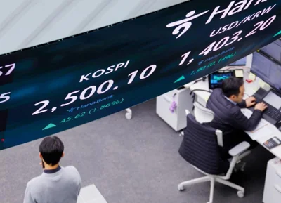 Korean won weakens sharply over martial law declaration; stock markets opening undecided