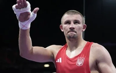 Боксер Хижняк вышел в полуфинал Олимпиады-2024 и гарантировал Украине медаль