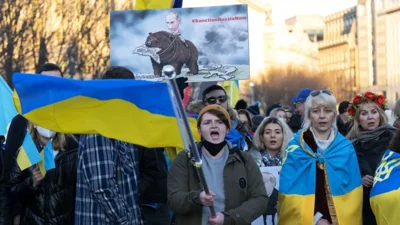 Reuters: США могут пересмотреть статус украинских беженцев