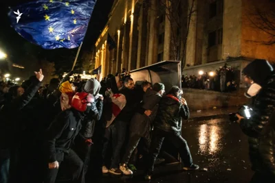 Масові протести в Тбілісі. Фото: «Радіо свобода»