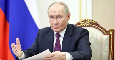 Путин призвал "душить" западные сервисы