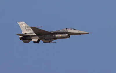 Нідерланди відправили Україні останню партію винищувачів F-16