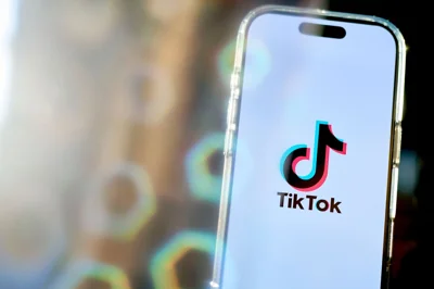 TikTok Deal Stalled by China’s Objections to Tariffs, Trump Says