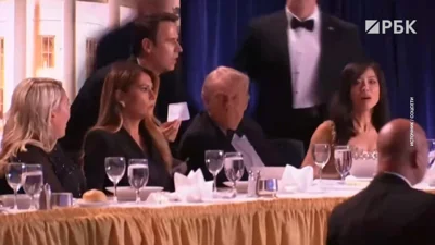 Трамп рассказал, что задержал эвакуацию при стрельбе из-за любопытства