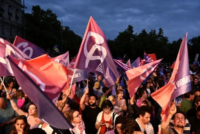 Протест прихильників лівих у Парижі проти перемоги ультраправих (Фото: EPA-EFE/JULIEN MATTIA)
