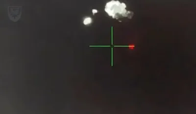 У Повітряних силах показали кадри знищення дронів-камікадзе під час нічної атаки РФ на півдні та сході України
