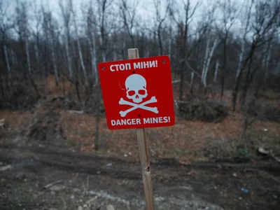 US approves landmine shipment for Ukraine after refusing for years