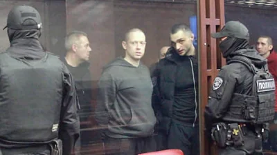 Отряд собирается в тюрьме // Участников запрещенного украинского батальона «Азов» приговорили за попытку захвата власти в ДНР