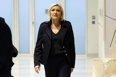 Far-right fake jobs trial: French prosecutors request Marine Le Pen be banned from election to office