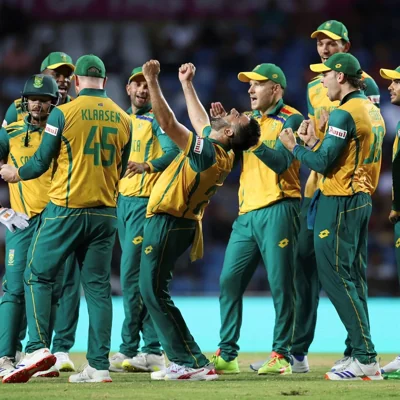 It's for the people back home, says Shamsi as Proteas cruise into T20 final