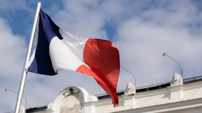 Macron posts footage of Ukrainian military brigade training in France