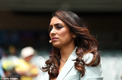 Isa Guha appeared to make a racially sensitive comment about Jasprit Bumrah while live on Fox Cricket's coverage of Australia's third Test against India