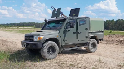 Українським військовим передадуть для експлуатації бронеавтомобіль "Джура"