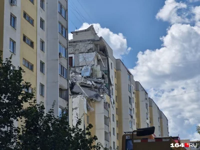 Сотрудники МЧС нашли еще одного погибшего под завалами дома в Саратове