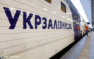 Окупанти атакували залізницю у Харківській області: є поранені, затримуються потяги