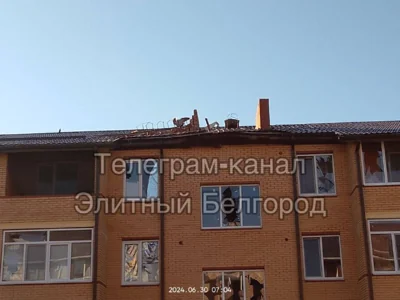 Беспилотник сбросил взрывное устройство на машину в Белгородской области, сообщил губернатор