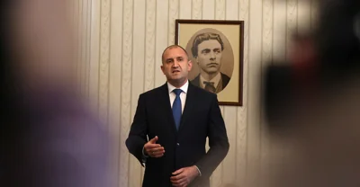 Президент Болгарії Радев відмовився очолити делегацію на зустрічі НАТО, пояснивши це позицією щодо підтримки України
