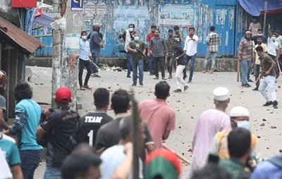 Масові протести у Бангладеші: премʼєр-міністр Хасіна подала у відставку