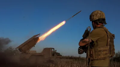 Крым, отмена санкций и «заморозка» фронта. Что известно о «мирном плане» США и встрече в Лондоне, уровень которой снизили в последний момент