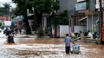 Death toll from landslides, floods passes 250 in South East Asia